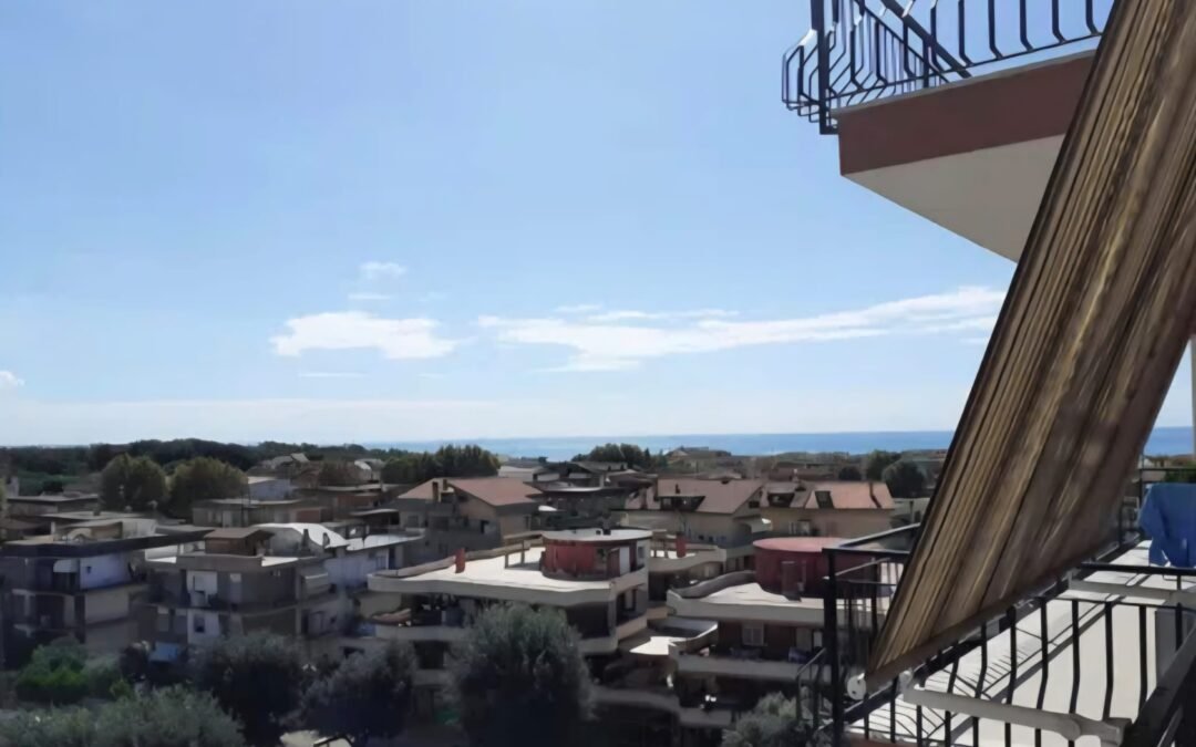 Trilocale in via Palo Laziale IM05