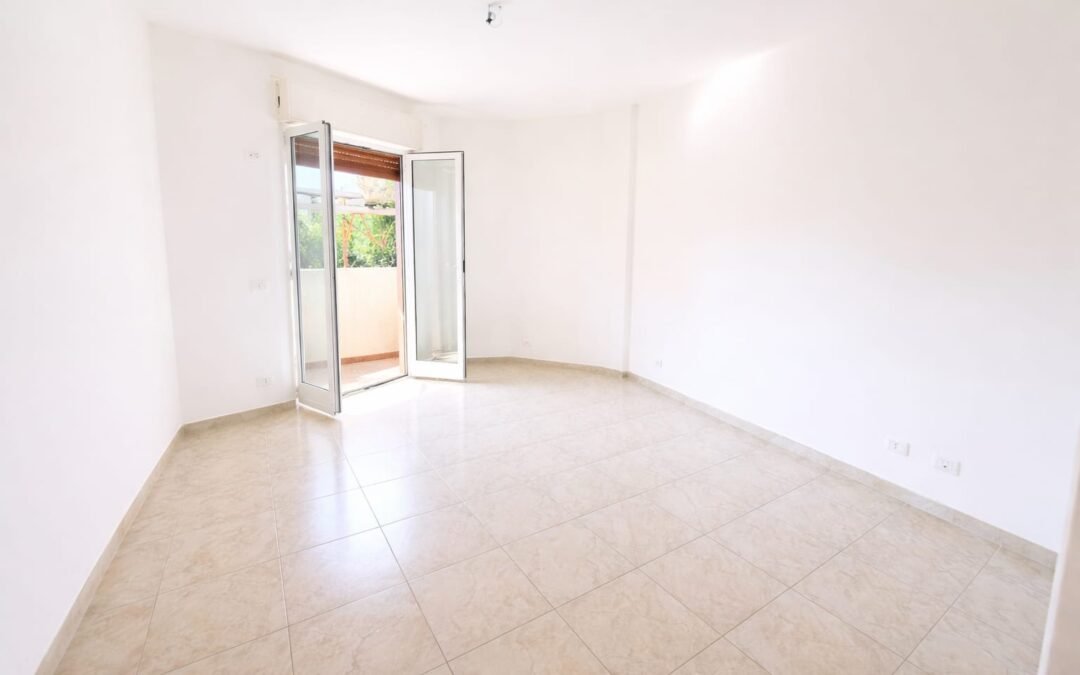 Trilocale con ascensore a Santa Marinella